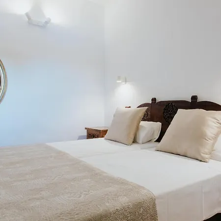 Bed & Breakfast & Paissa D'en Bernat Cala Tarida (Ibiza)